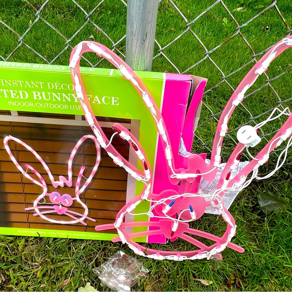 NWT Impact Innovations Lighted Easter Bunny Window Decoration